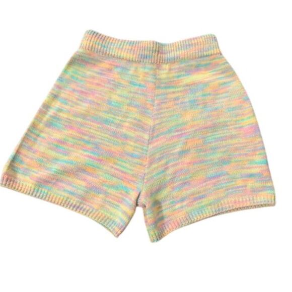 Sage & Oak Sweater Knit Shorts – Barbiecore Rainbow Sherbet – Crochet Medium - Picture 7 of 7